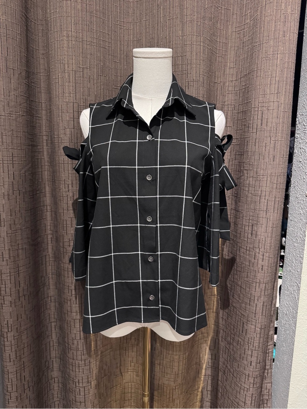 Waverly Grey Ribbon Tie Cold-Shoulder Button-Down Shirt